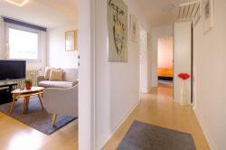02 Atelier Flur